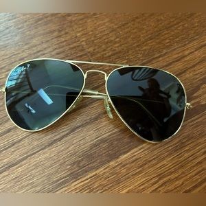 RayBan Aviator sunglasses